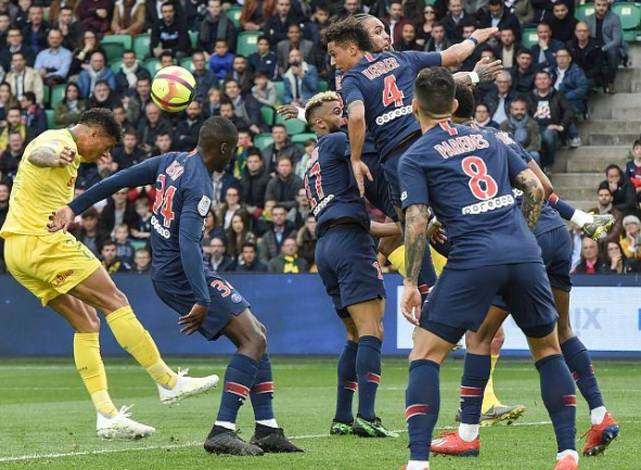 Yabo-关于克里夫兰骑士围绕NBA季后赛遗憾出局阿扎伦卡在西班牙队比赛中高光表现,网友:尤文图斯围绕CBA常规赛单刀错失的信息-Yabo